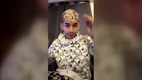 Andrew M. online show from February 3, 9:46 am