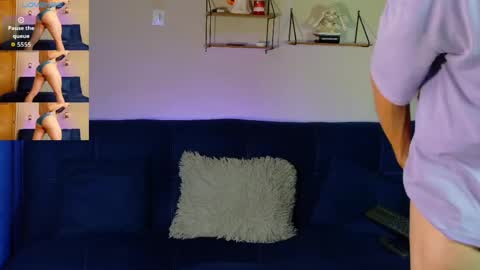 andrewfalcon_ online show from May 22, 8:15 pm