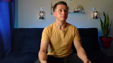 andrewfalcon_ online show from May 15, 4:25 pm
