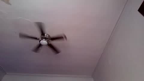 andrewgennie online show from April 1, 1:52 pm