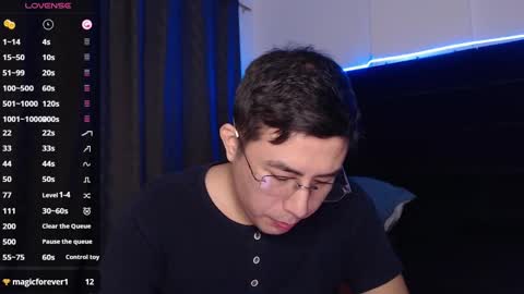 andrewmhilton_ online show from March 11, 2:42 am