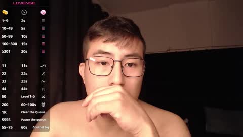 andrewmhilton_ online show from October 13, 7:10 am