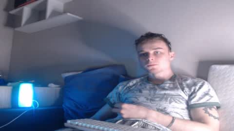 andrian_sweety online show from April 4, 7:21 pm