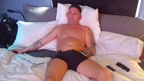 andrjoer online show from October 29, 9:33 am