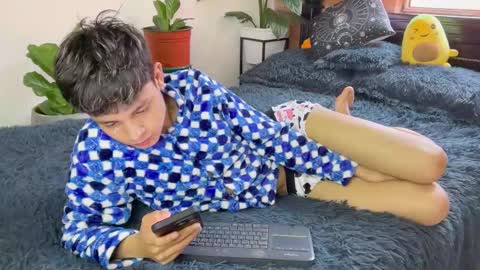 Andy online show from February 17, 3:44 pm