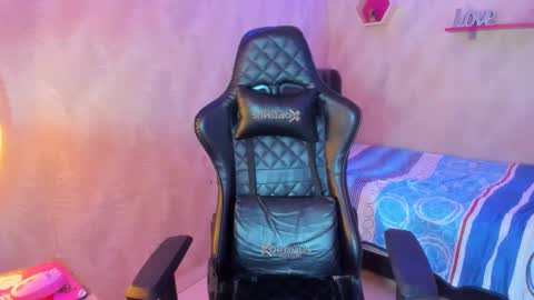 ANDY online show from January 9, 4:07 am