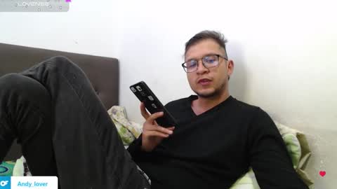 Snapshot of andy_bunny_lover chatting on October 18, 4:49 am ANDY online show from October 18, 4:49 am