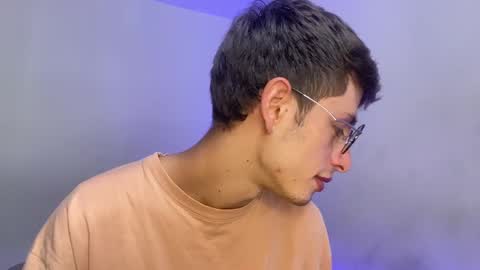 andy_collins__ online show from March 1, 5:27 pm