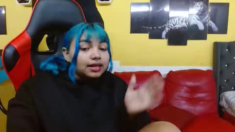 andy_dan1 online show from February 2, 8:05 pm