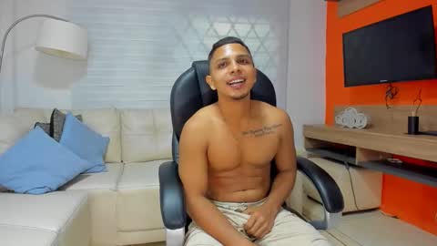 andy online show from October 20, 3:11 am
