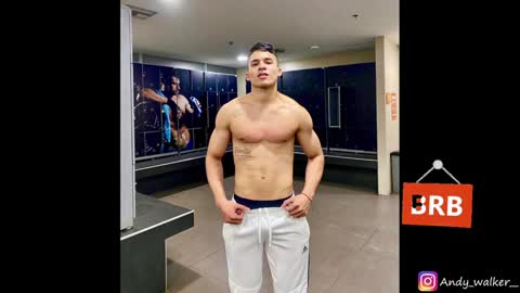 Snapshot of andy_walker_ chatting on January 18, 10:39 pm Andres online show from January 18, 10:39 pm
