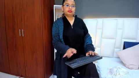 Snapshot of andyel2017 chatting on October 13, 2:19 pm Andy D online show from October 13, 2:19 pm