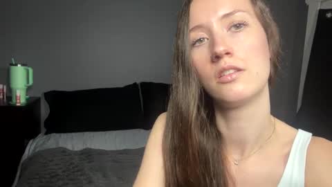 Snapshot of andyhayes69 chatting on March 10, 12:50 am andyhayes69 online show from March 10, 12:50 am