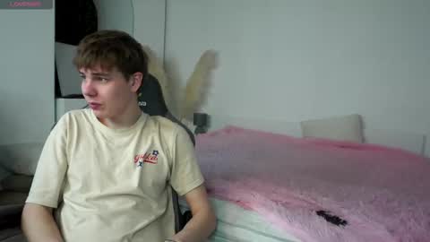 Mandy and Andy online show from November 28, 5:42 pm