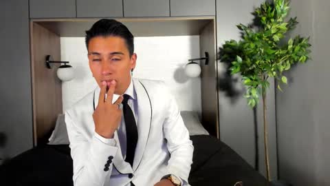 Snapshot of andyjoy_ chatting on October 2, 12:04 pm Andy Joy online show from October 2, 12:04 pm