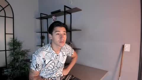 Andy Joy  online show from November 26, 11:40 am