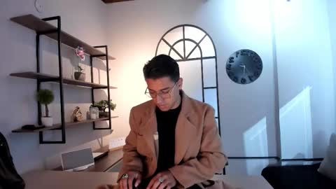 Snapshot of andyjoy_ chatting on September 28, 10:35 am Andy Joy online show from September 28, 10:35 am