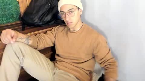 Andy Joy  online show from November 24, 11:31 am