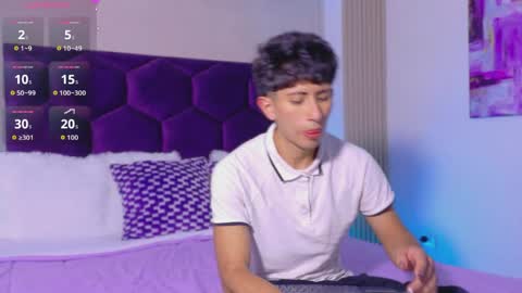 andyjustgame  online show from May 22, 4:52 am