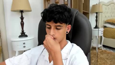 andyxibrat online show from March 9, 6:45 pm