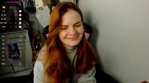 Snapshot of angel7you chatting on December 25, 9:54 pm Eva online show from December 25, 9:54 pm