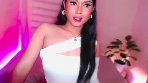 Angel online show from May 15, 11:56 pm