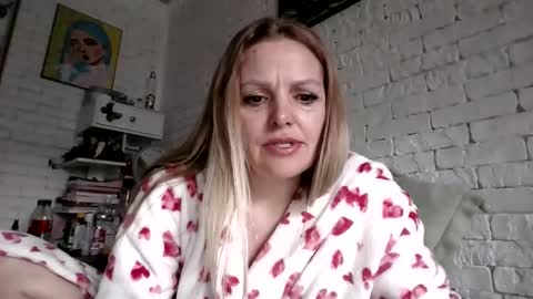 ANGEL online show from February 11, 7:56 am