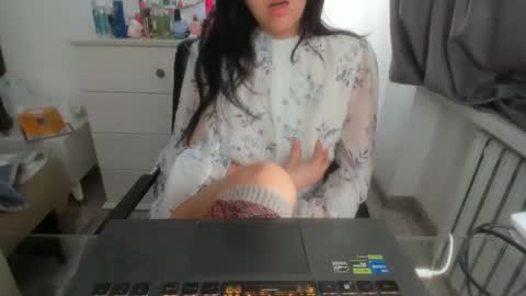 angel_lee__ online show from January 25, 4:13 am