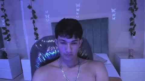 angel_of_sinn online show from April 9, 6:19 am