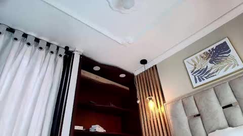 Snapshot of angel_perverted1 chatting on September 20, 1:14 pm Nicolle online show from September 20, 1:14 pm