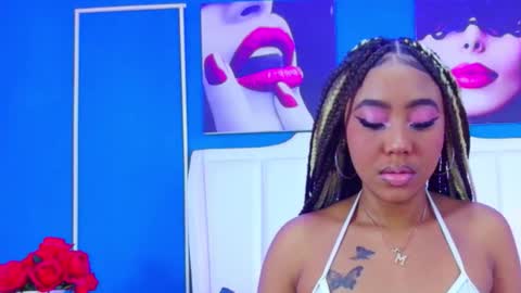 Angela Roberts online show from November 3, 4:13 am