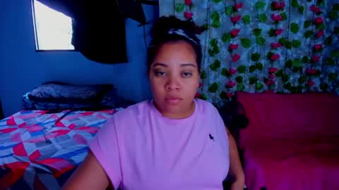 Angela online show from May 6, 9:43 pm