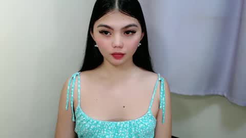 Snapshot of angelari_slut chatting on September 16, 8:17 am angelari_slut online show from September 16, 8:17 am