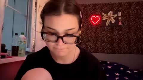 angelcatier online show from July 4, 5:49 pm