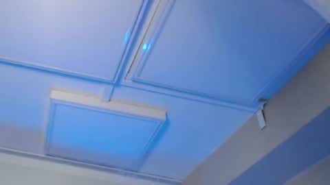 MercedesSilver online show from March 9, 2:27 am