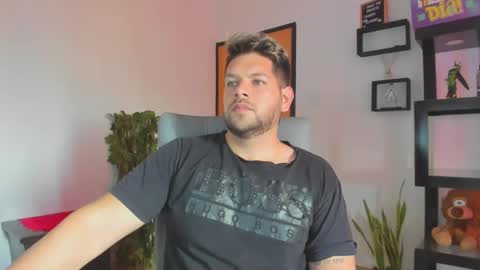 Snapshot of angelcute3 chatting on October 11, 3:37 pm angel online show from October 11, 3:37 pm