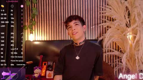 Angel dust online show from March 10, 3:00 am