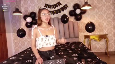 angel online show from April 22, 5:53 pm