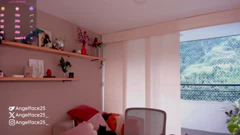 angelface25 online show from January 23, 10:22 pm