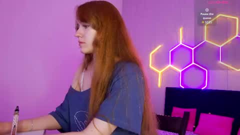 Angela online show from June 19, 1:33 am