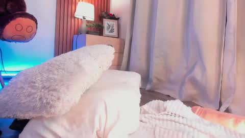 Carolina online show from May 25, 2:17 am