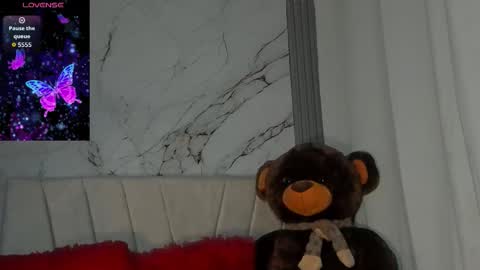 Carolina online show from October 11, 1:32 am