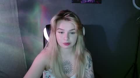 Snapshot of angelicablanch chatting on September 23, 8:15 pm angelicablanch online show from September 23, 8:15 pm