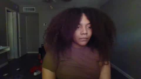 Snapshot of angelicaliusdomme chatting on October 8, 6:58 pm Alius Angelic online show from October 8, 6:58 pm
