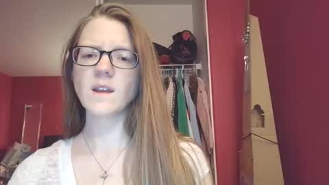 AngelicAngel online show from April 8, 6:38 am