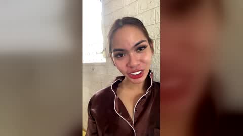angelicdebbie online show from April 22, 2:52 am