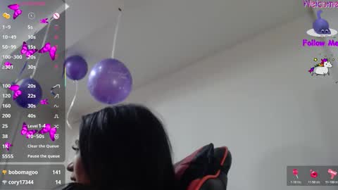 angelie online show from November 14, 7:32 am