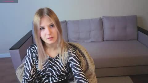 Angelina online show from April 14, 1:20 am