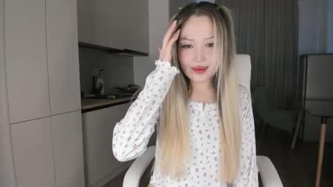 angel online show from September 22, 6:17 am