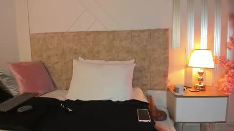 angelinarouse_ online show from December 22, 5:03 am